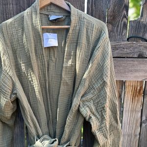 Parachute NWT Muslin Robe